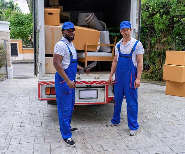 professional-goods-move-service-use-truck-carry-pe-resize-pz06jdy0264e3nw8vl4nyxdx03jr4rgqrfnh3um4co
